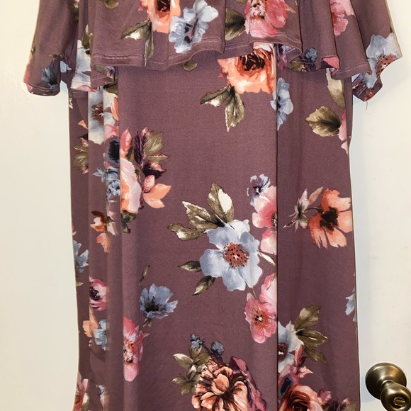 👗✨LA GYPSY FLORAL DRESS - Picture 3 of 4